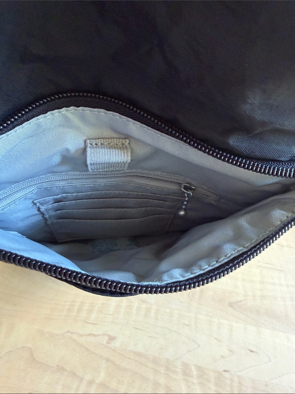 🆕 BAGGALLINI Flap Crossbody Black - Picture 4 of 7